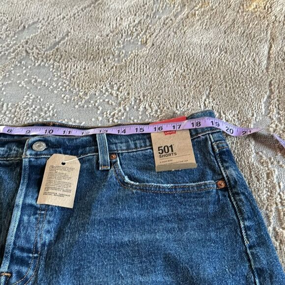 Levi’s 501 high rise shorts raw hem size 16 w new - Picture 6 of 8